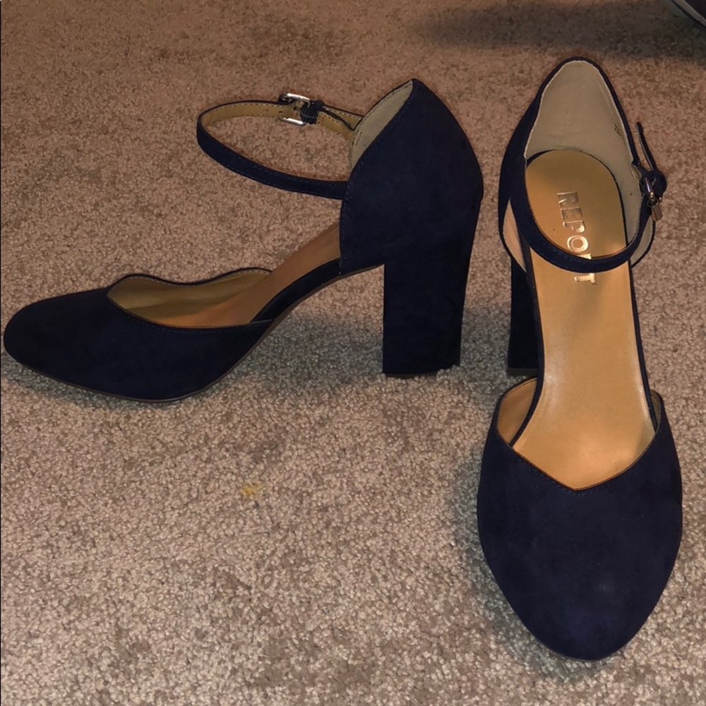 Report heels